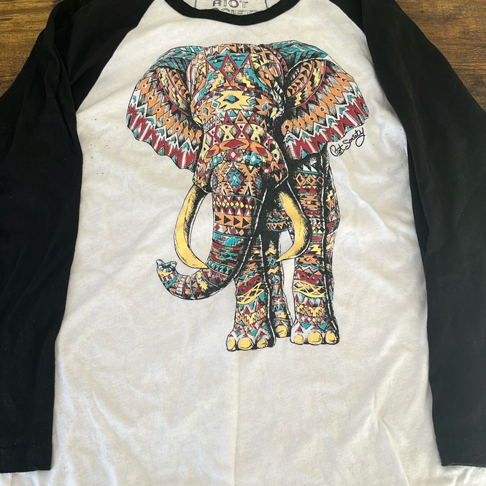 Riot society 3/4 sleeve shirt size S